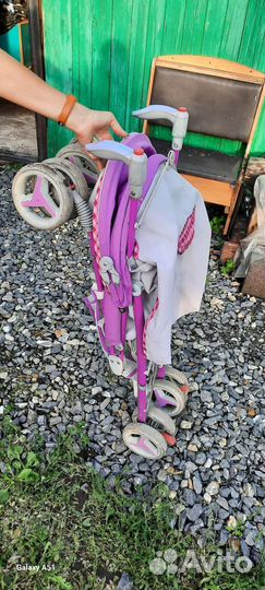 Продам прогулочную коляску