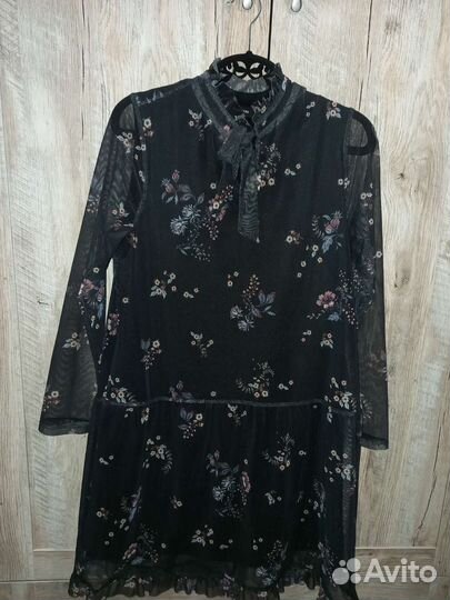 Платье женское