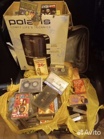 Музыка. Катушки, кассеты, пластинки