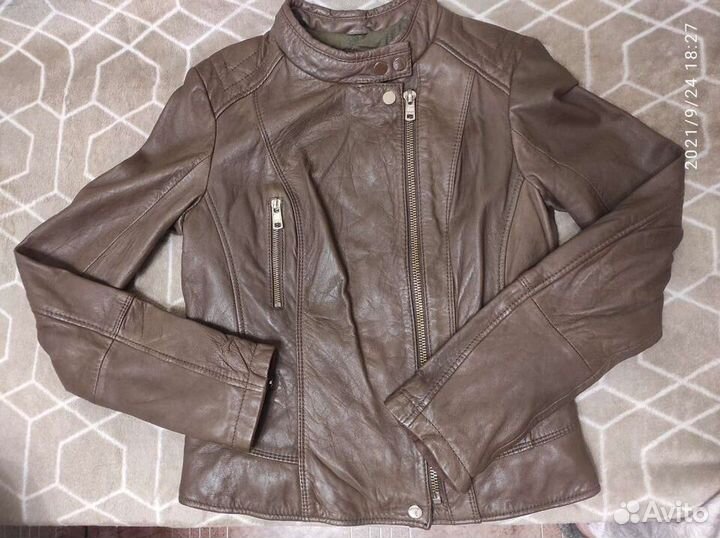 Новая Кожаная куртка Bershka S