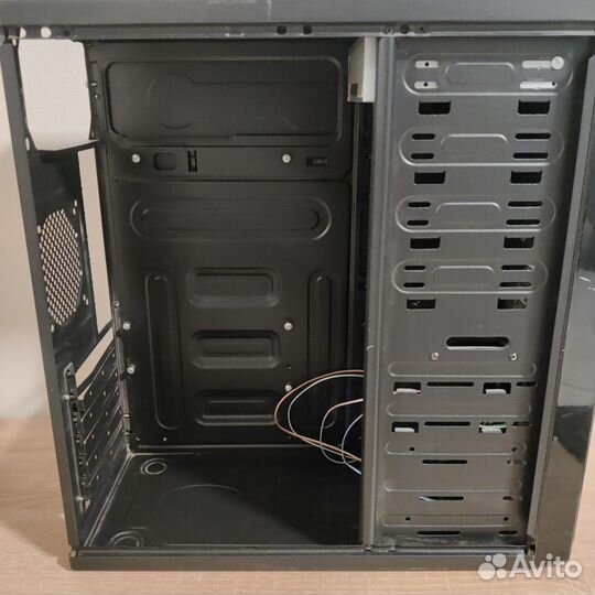 Корпус DNS Midi tower ATX