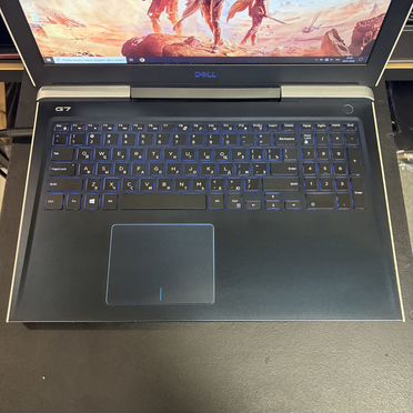 Игровой ноутбук Dell G7