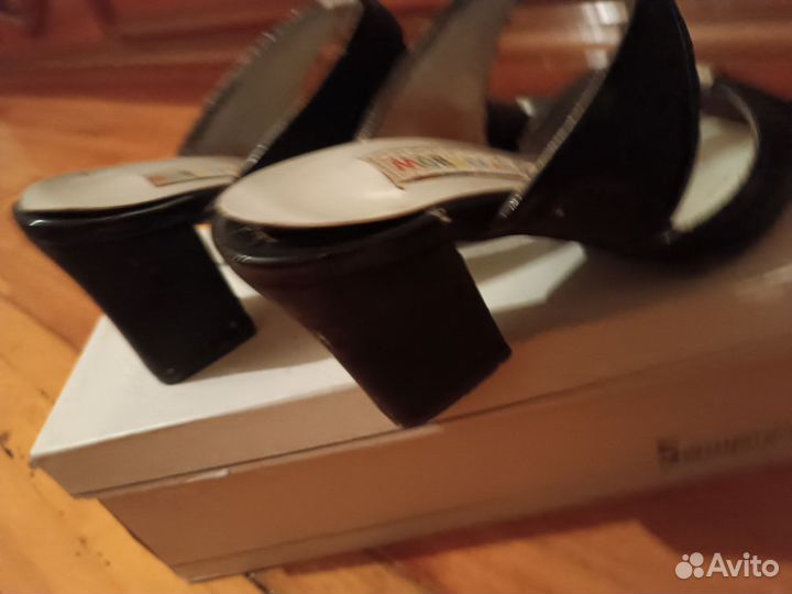 Туфли женские