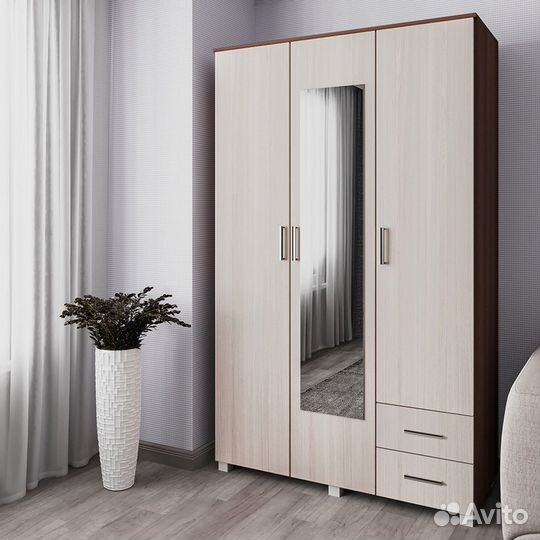 Распашной шкаф