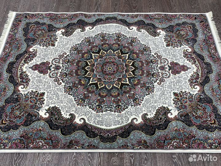 Ковер новый 1.55х2.25 Иран