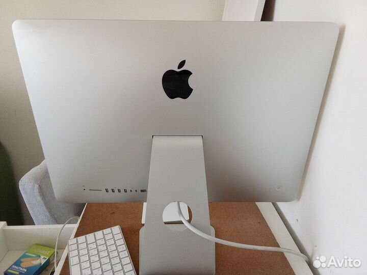 Apple iMac 21.5 (2017)