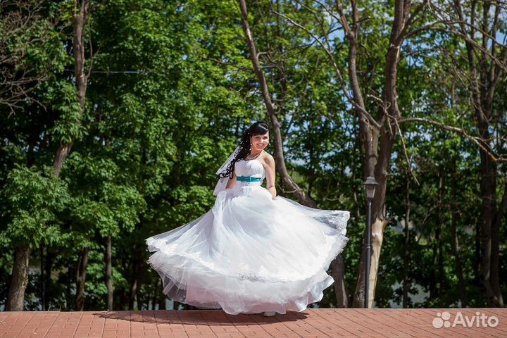 Свадебное платье