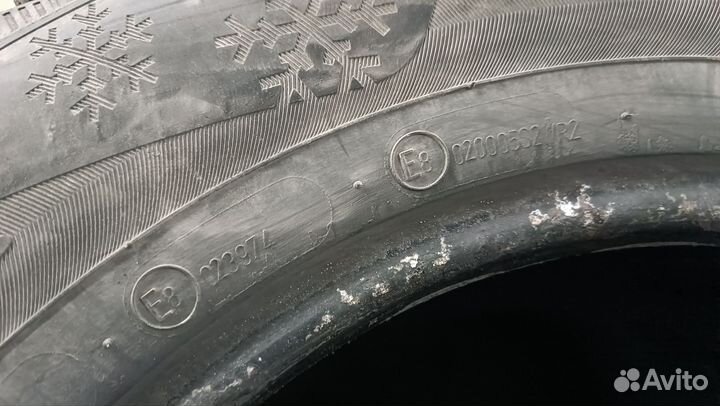 Viatti Brina Nordico V-522 205/65 R15