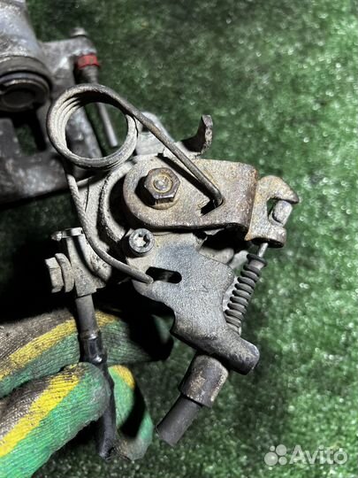 Задние суппорта Volkswagen Passat B5