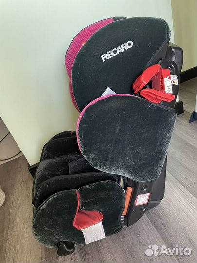 Детское автокресло Recaro от 9 до 18 кг