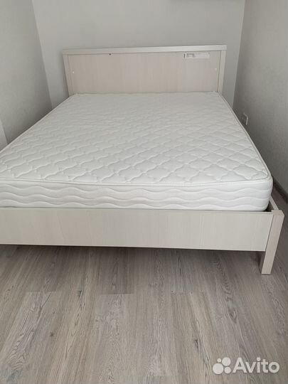 Кровать двухспальная 160 200