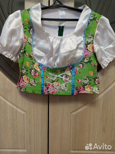 Танцевальный костюм женский