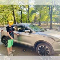 Nissan Qashqai 2.0 CVT, 2015, 95 650 км, с пробегом, цена 1 700 000 руб.