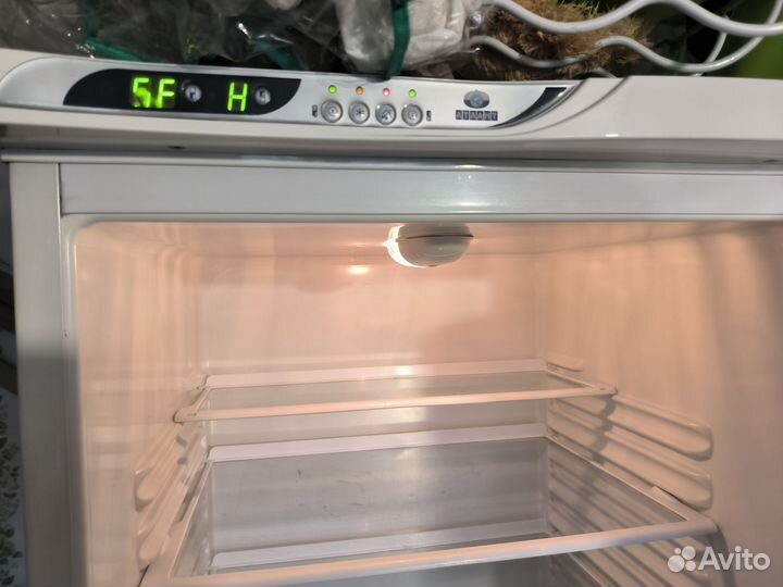 Продам холодильник бу