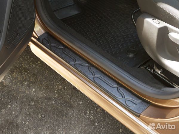 Накладки на пороги дверей ваз (Lada) xray (2015