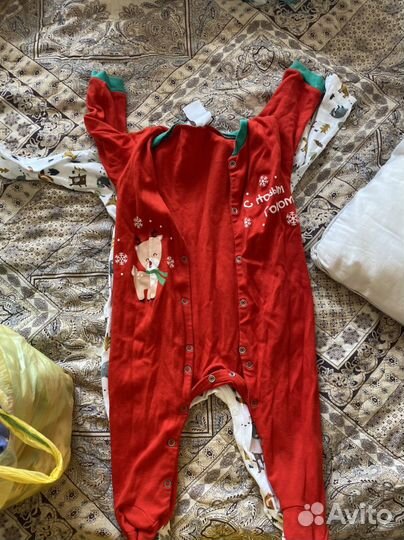 Продам детские вещи