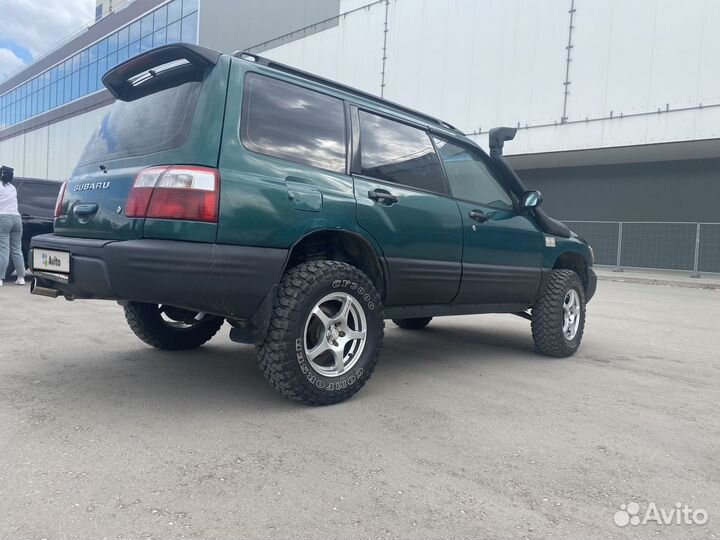 Subaru Forester 2.5 AT, 2000, 424 000 км
