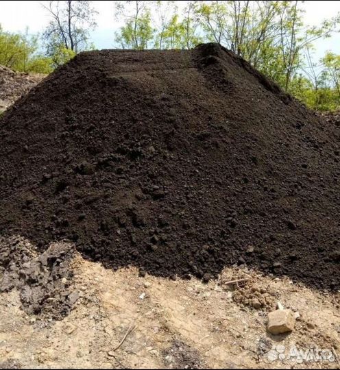 Земля чернозем плодородный грунт сеяный чернозём