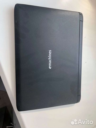Нетбук emachines