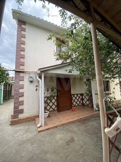 Дом 199,3 м² на участке 9,6 сот.