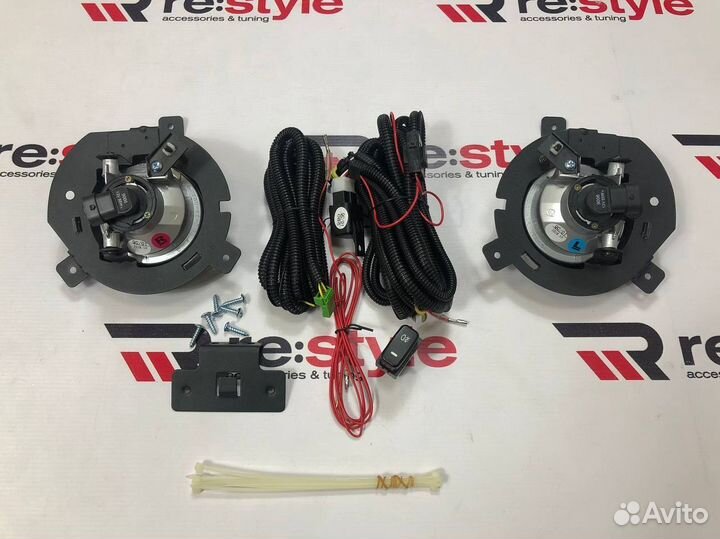 Туманки Mitsubishi L200 R613