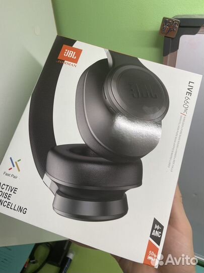 Беспроводные наушники jbl 660 nc