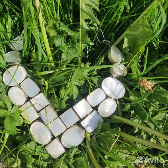 Колье и серьги с перламутром