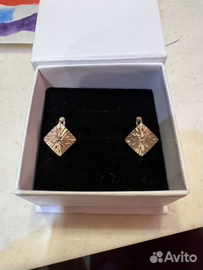 Золотые серьги 585 пробы