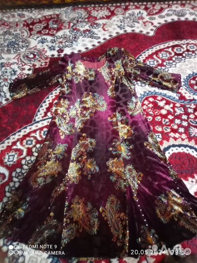 Платье женское узбекское