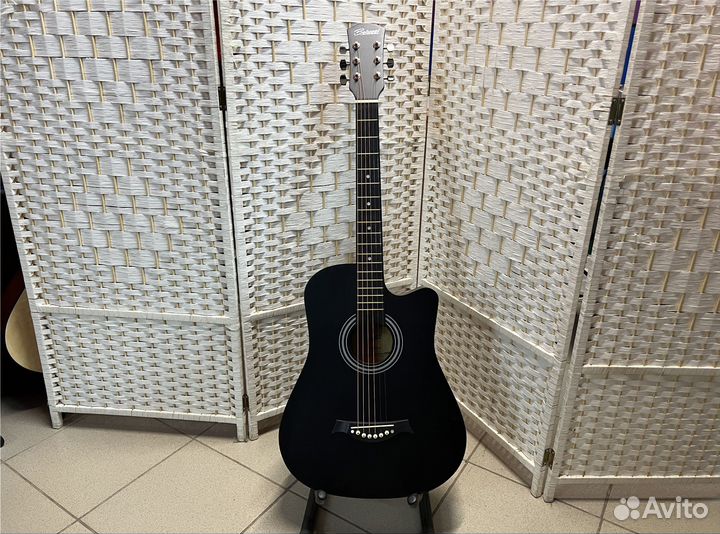 Гитара для обучения с комплектом