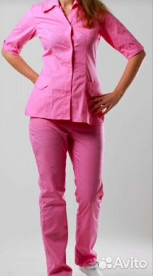 Женская медицинская форма