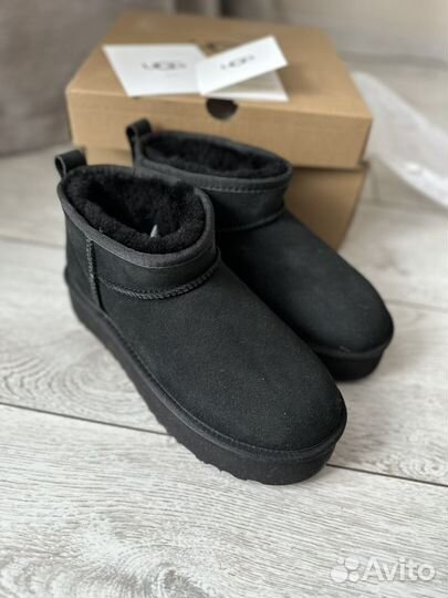 Угги UGG женские на платформе черные