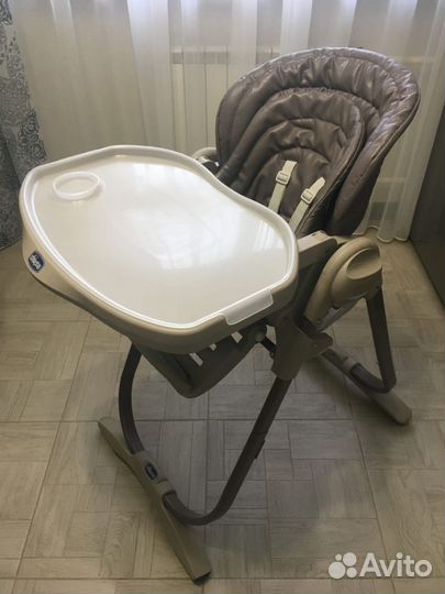 Стульчик для кормления Chicco Polly Magic