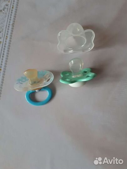Соска пустышка новая