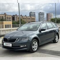 Skoda Octavia 1.4 AMT, 2019, 69 910 км, с пробегом, цена 2 425 000 руб.