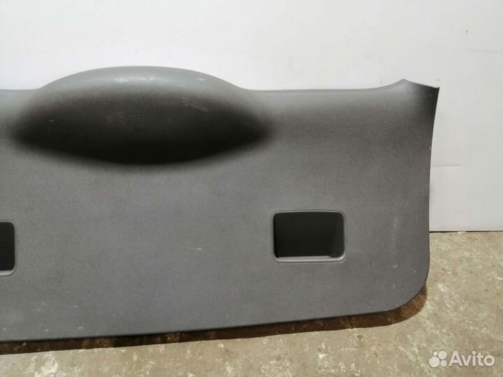 Обшивка крышки багажника Форд Фокус 2 универсал