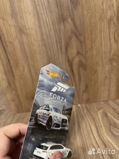 Hot wheels 17 audi rs6 avant