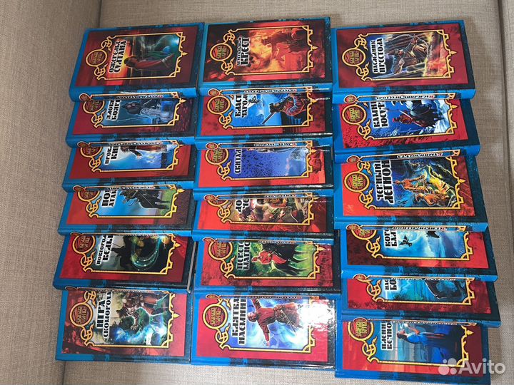 Книги Историческое фэнтези издательство Крылов