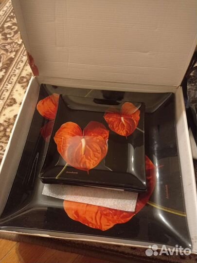 Набор тарелок