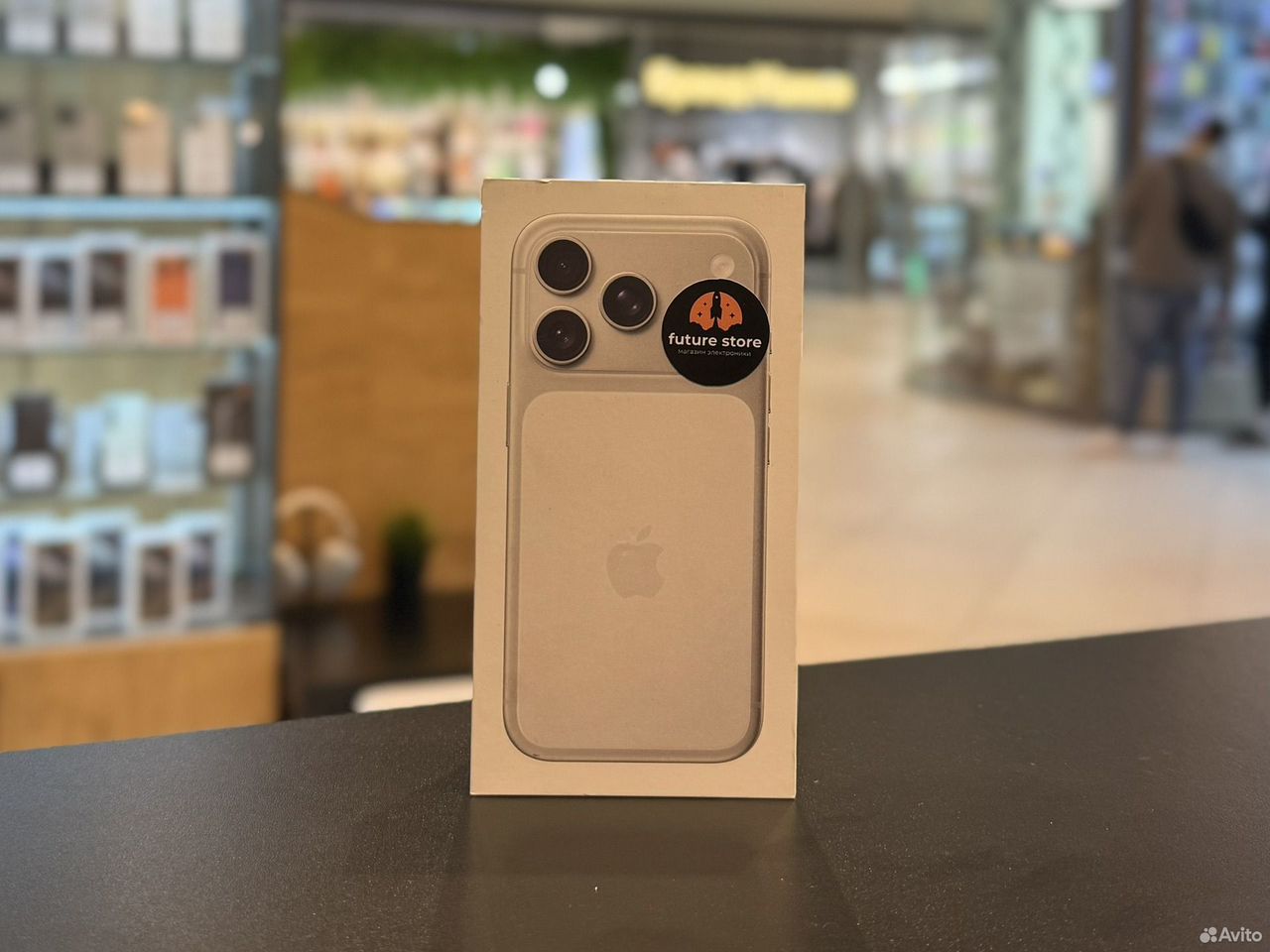 iPhone 17 Pro, 256 ГБ, eSIM