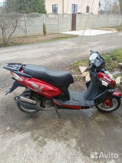 Скутер Racer