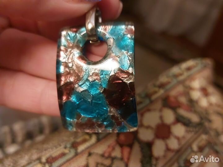 Кулон из муранского стекла