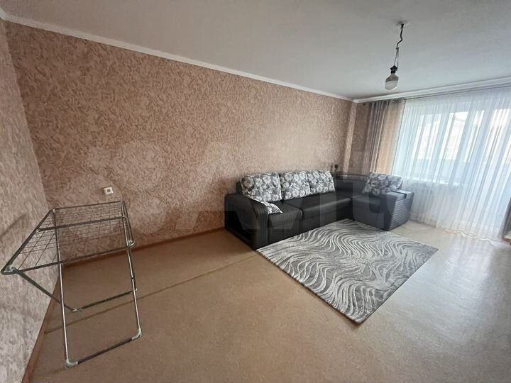 2-к. квартира, 60 м², 4/5 эт.
