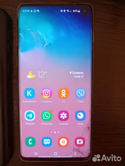 Samsung Galaxy S10, 8/128 ГБ