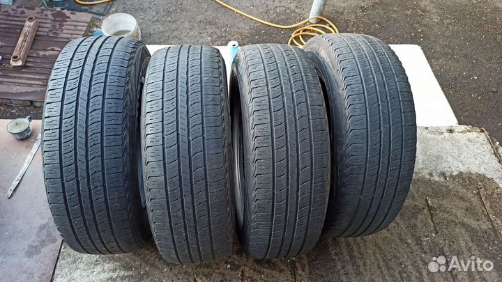 Kumho Road Venture APT KL51 215/65 R16 102H