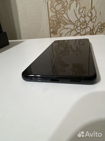 Samsung Galaxy S21+, 8/256 ГБ