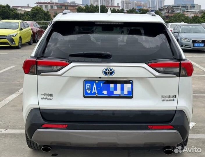 Toyota RAV4 2.5 AT, 2021, 33 244 км