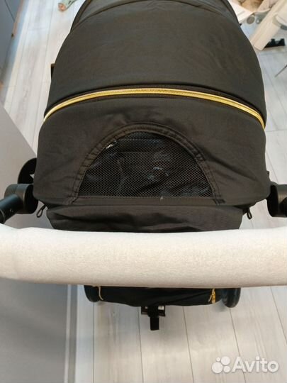 Коляска прогулочная новая
