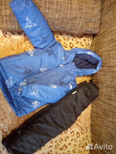 Новый деми комплект куртка/полукомбез р-р 98,104