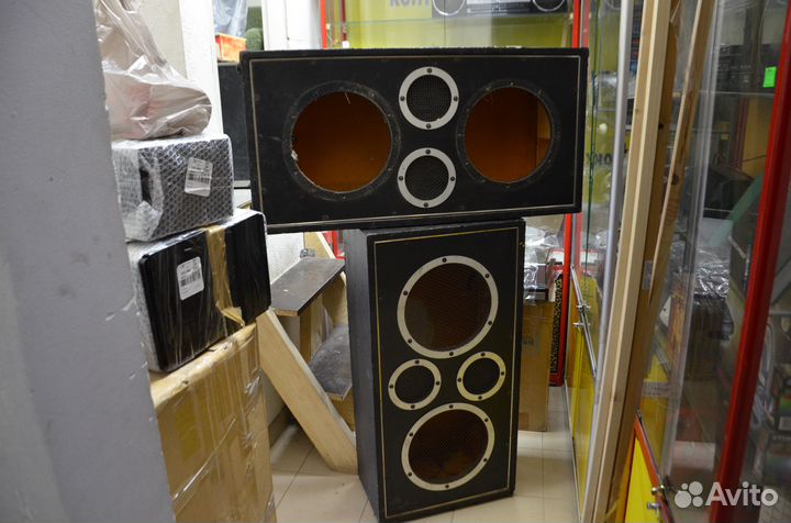 Корпуса от эстрадных колонок Родина-1